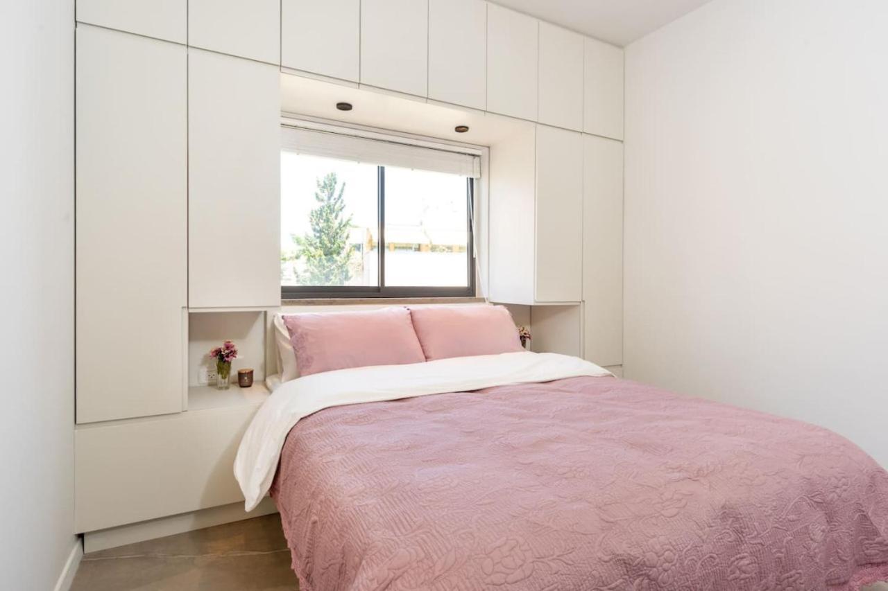 Stylish With Cozy Vibes By Sea N' Rent Apartment *